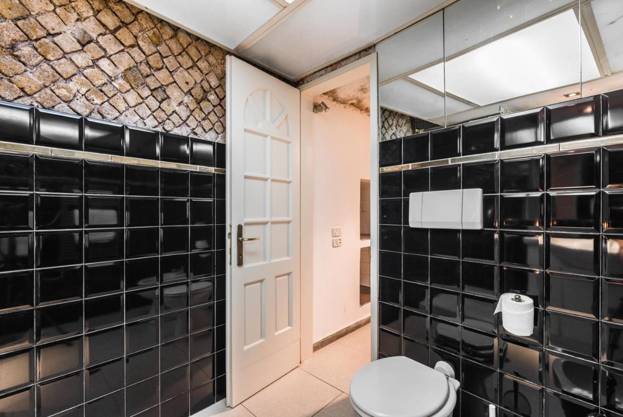 Colosseum Townhouse โรม ภายนอก รูปภาพ
